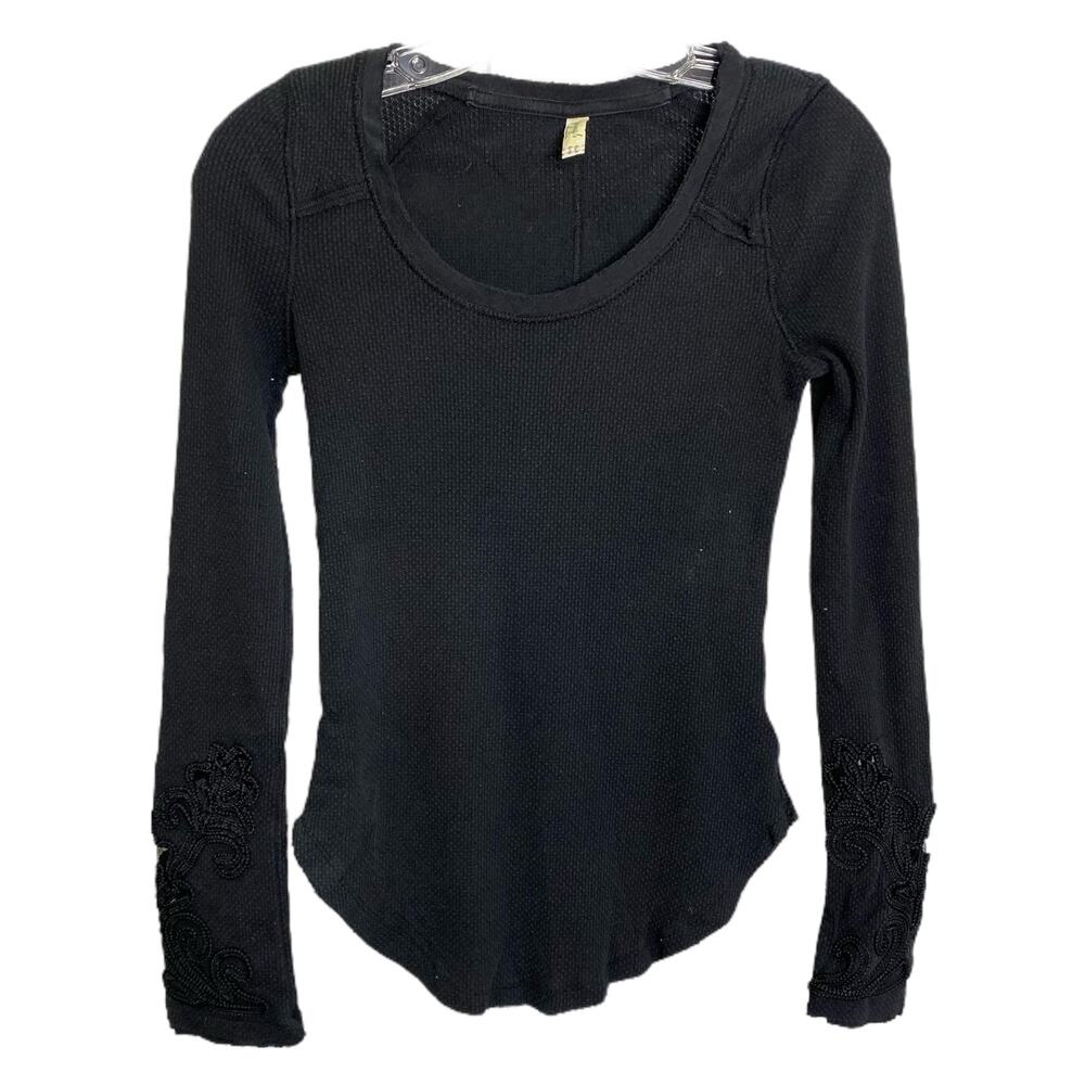 Free People Black Waffle Thermal Top Embroidered‎ Cuffs Scoop Neck Size S/P